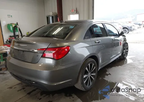 2013 Chrysler 200 Limited from USA, damaged, VIN 1C3CCBCG2DN578302